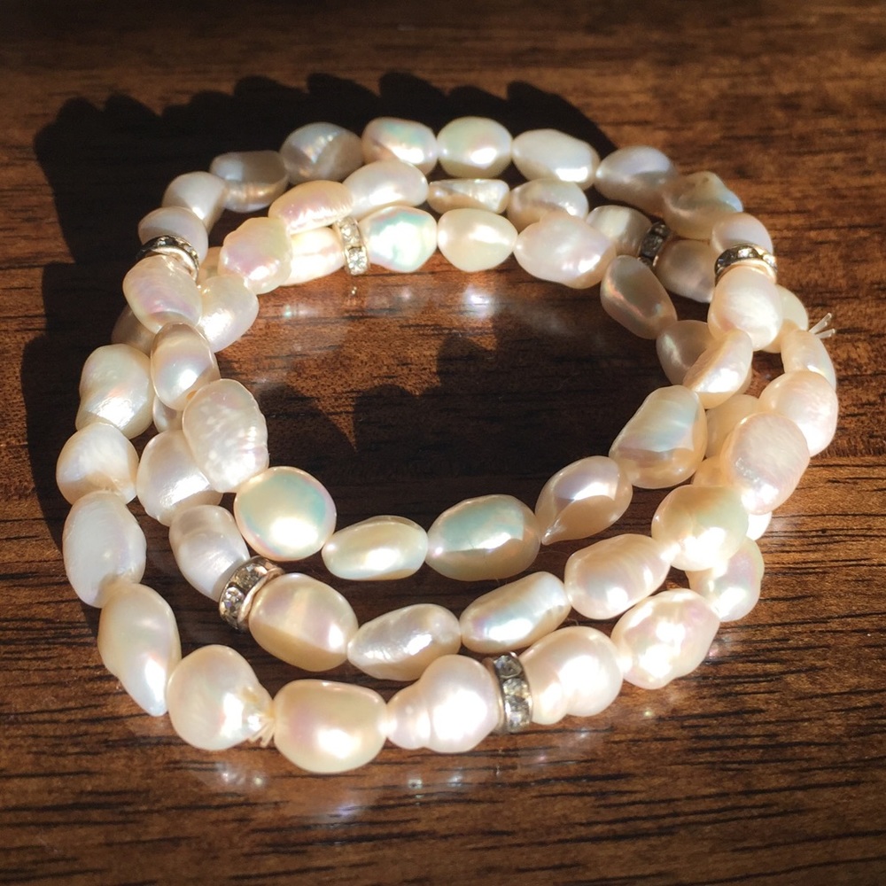 Lia Sophia stretchy pearl bracelet trio